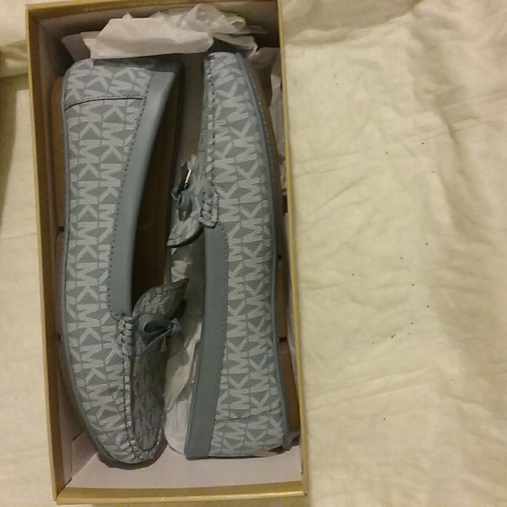 Michael Kors NIB Moccasin 7 Lt. Blue - Picture 5 of 6
